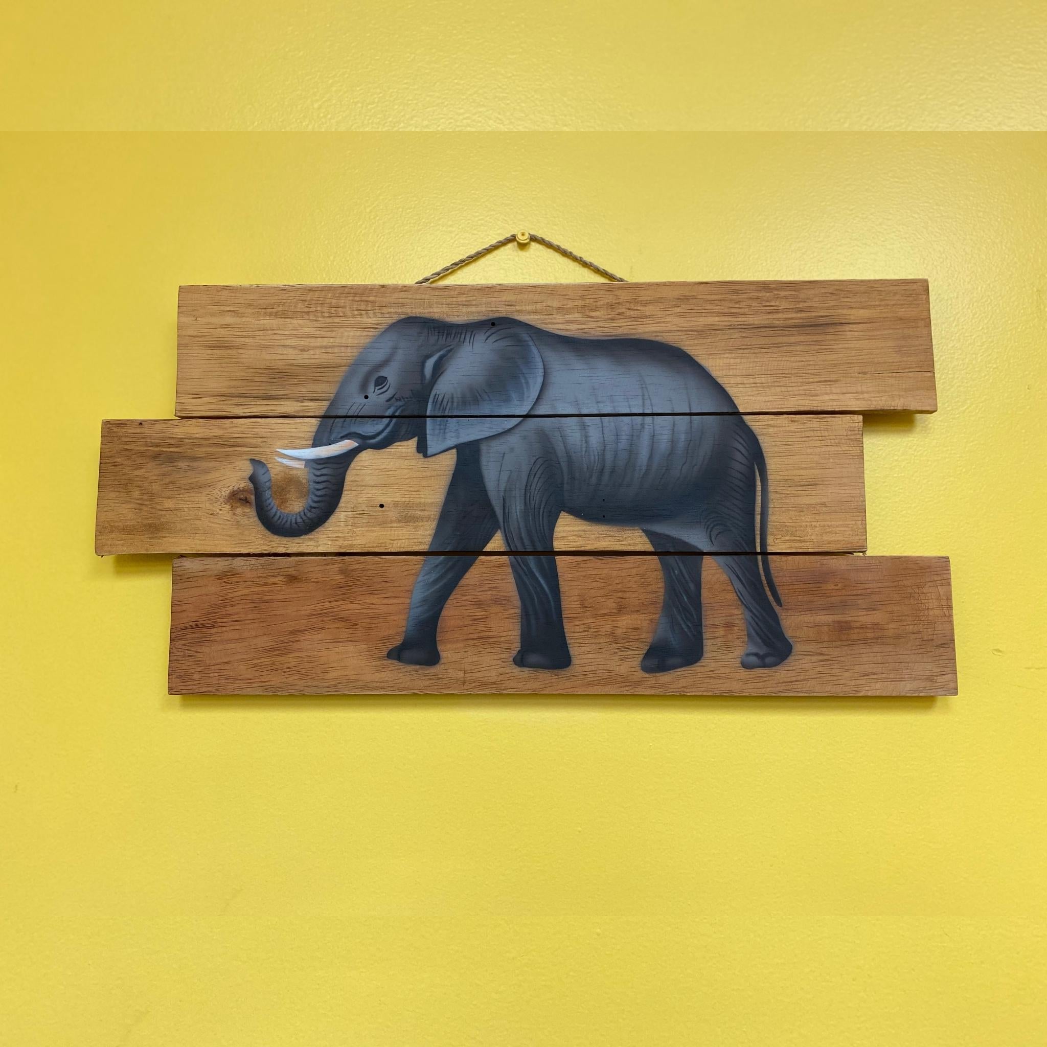 Wood hanging Plate Vintage look hand painted Animal Wall Hanging - Tobmarc Home Decor & Gifts