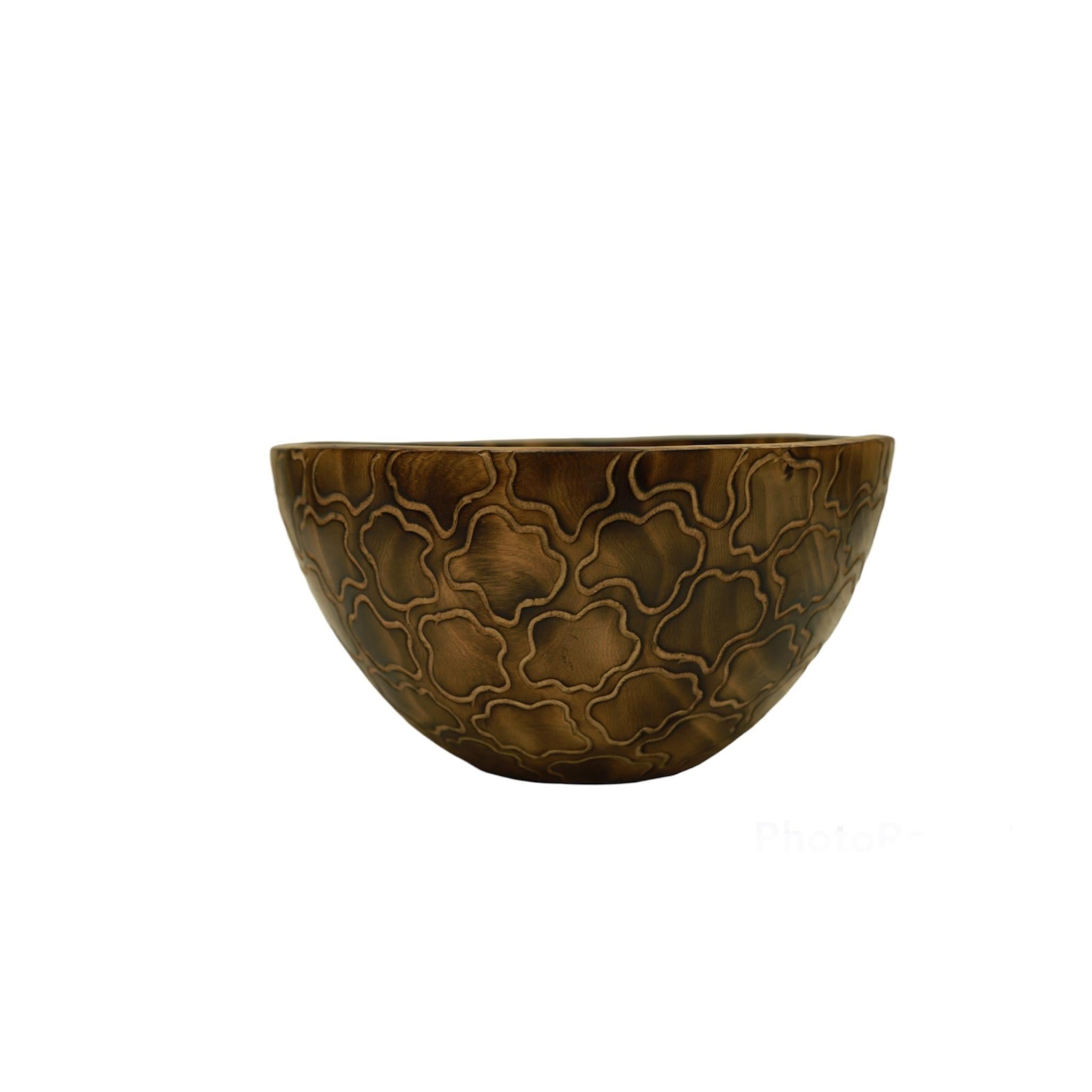 Handcrafted Wooden Salad Bowls GIRAFFE DECORATED BOWL - Tobmarc Home Decor & Gifts