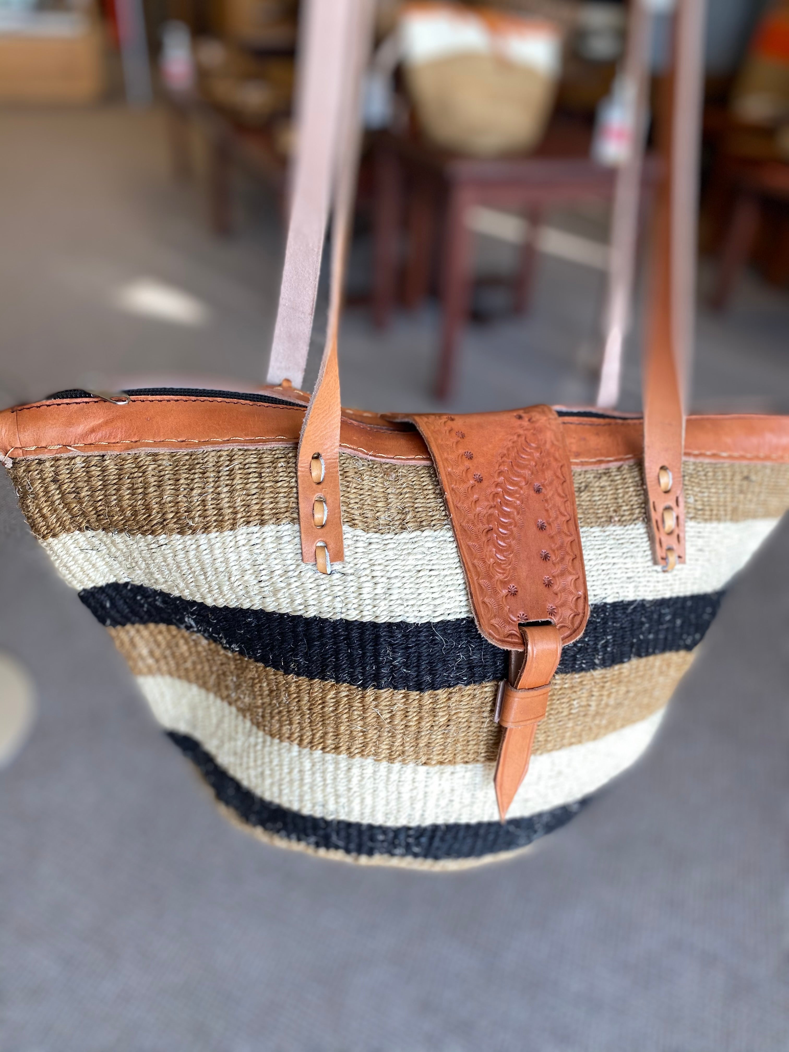 Assorted Shopping Baskets, Beach Baskets, Bags With Leather Handle, African Kiondo - Tobmarc Home Decor & Gifts