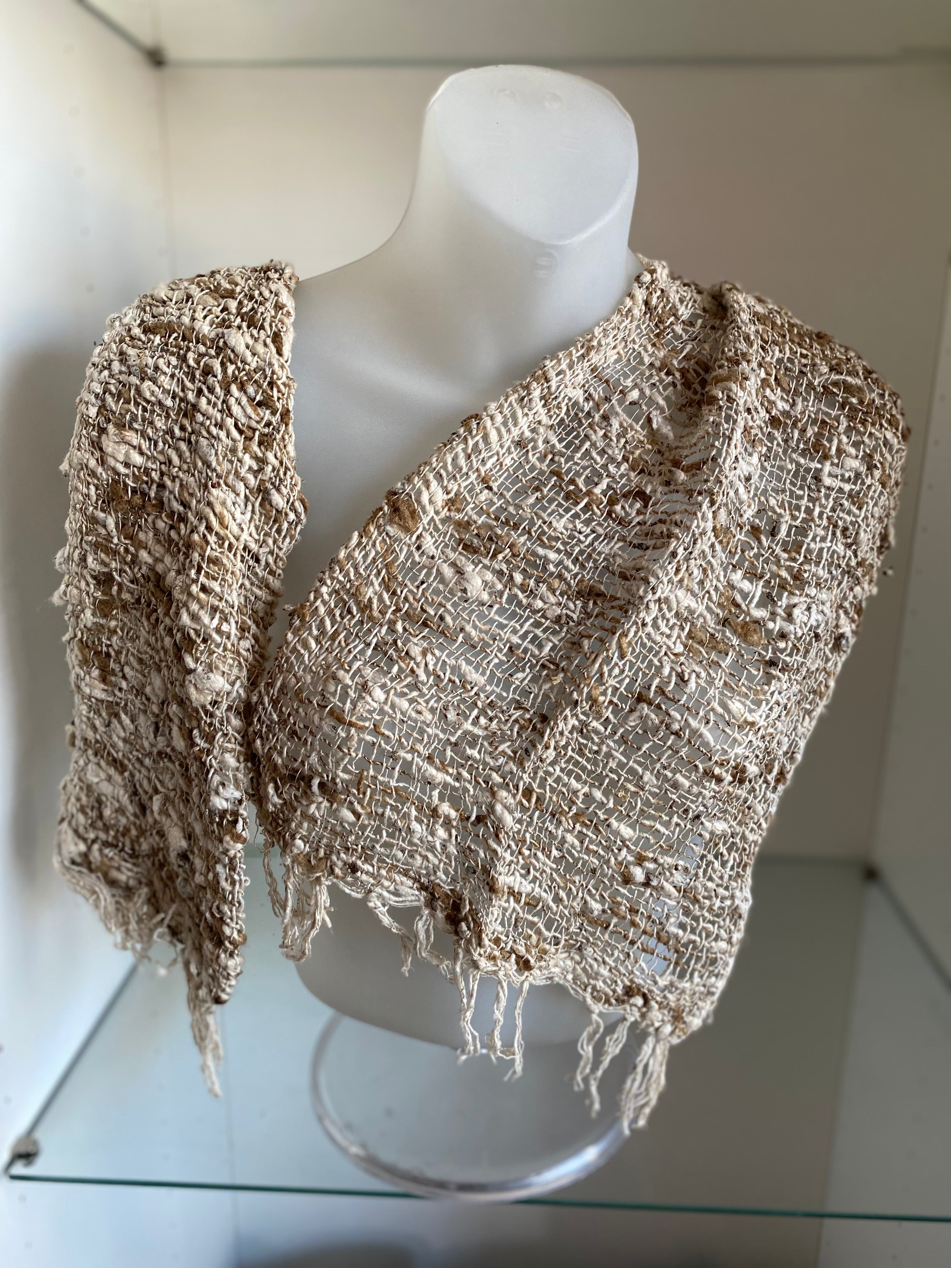 Handwoven Raw Silk from Madagascar 001 - Tobmarc Home Decor & Gifts