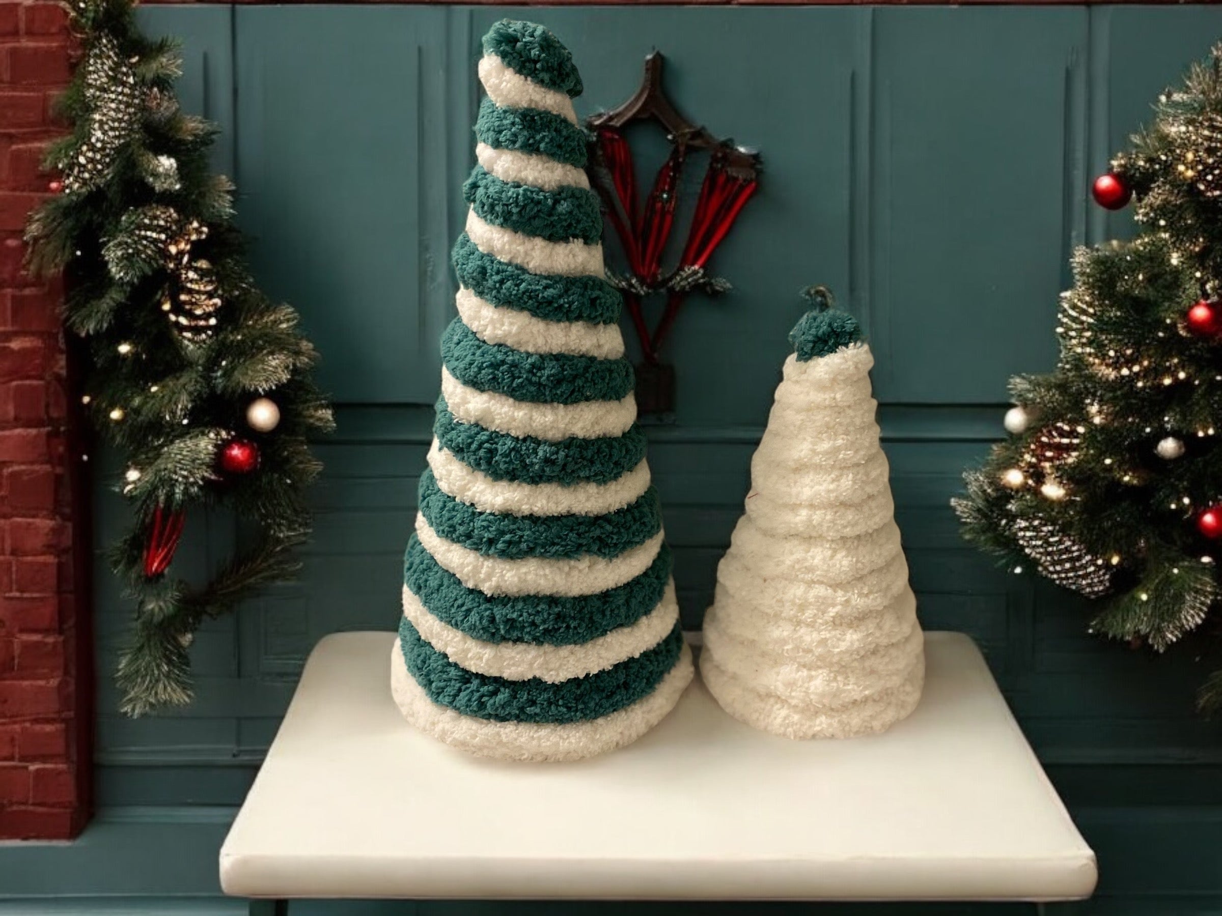 Yarn Christmas Cone Tree Decorative Paper Mache Cone set