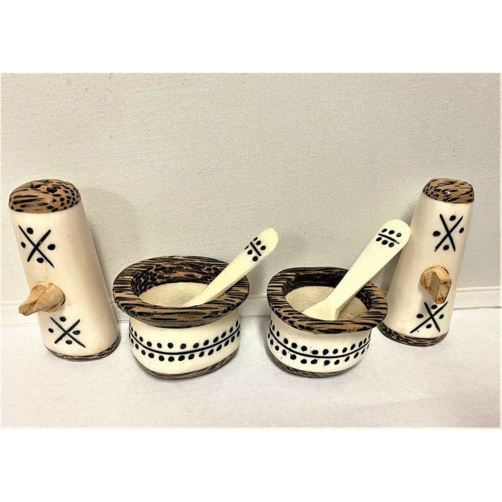 Tobmarc Home Decor & Gifts  Kitchenware cow horn Pepper & Salt shakersand Spice Bowls